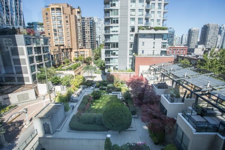 Photo 12 at 705 - 1155 Homer Street, Yaletown, Vancouver West
