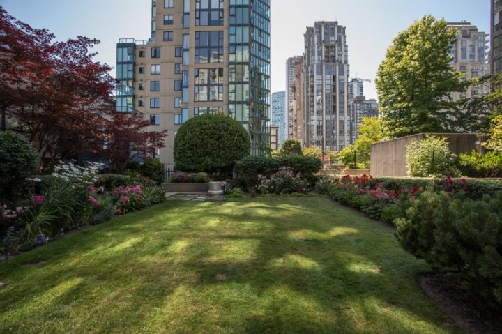 Photo 26 at 705 - 1155 Homer Street, Yaletown, Vancouver West