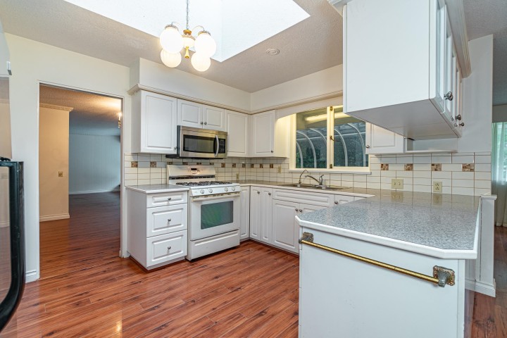 Photo 13 at 5725 Cranley Drive, Eagle Harbour, West Vancouver