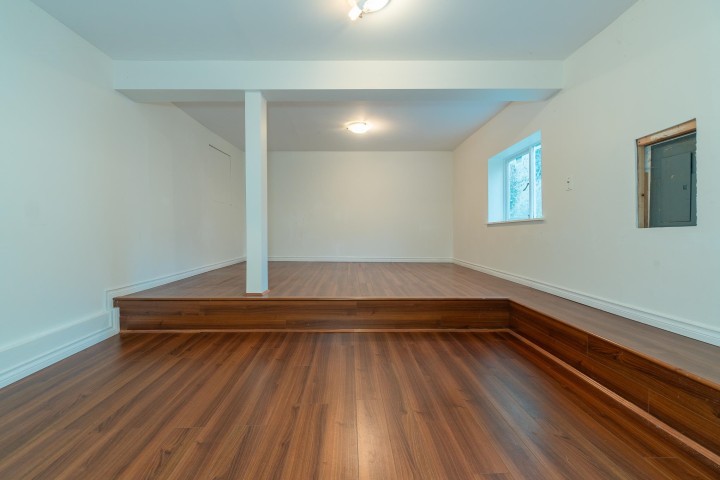 Photo 34 at 5725 Cranley Drive, Eagle Harbour, West Vancouver