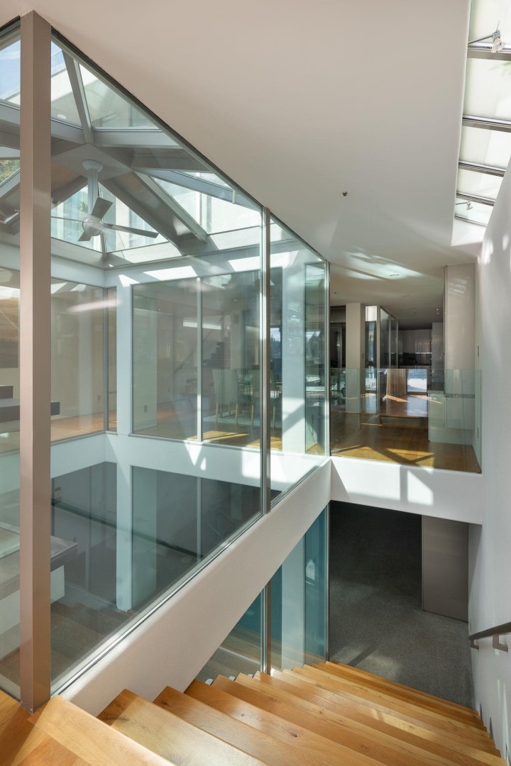 Photo 28 at 2724 Panorama Drive, Deep Cove, North Vancouver