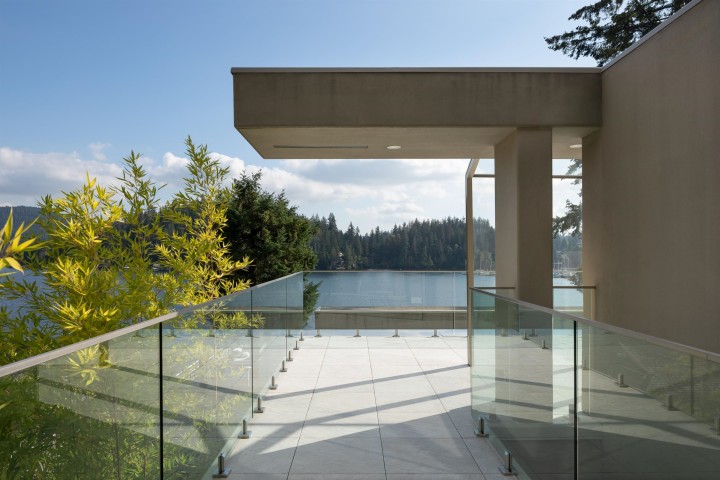 Photo 5 at 2724 Panorama Drive, Deep Cove, North Vancouver