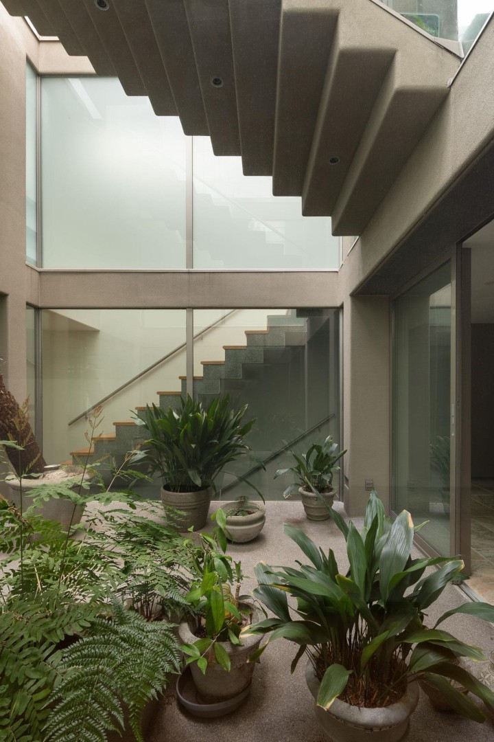 Photo 9 at 2724 Panorama Drive, Deep Cove, North Vancouver