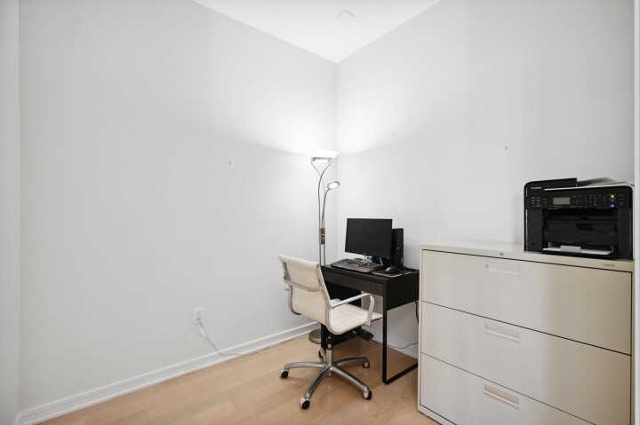 Photo 20 at 302 - 1625 Manitoba Street, False Creek, Vancouver West