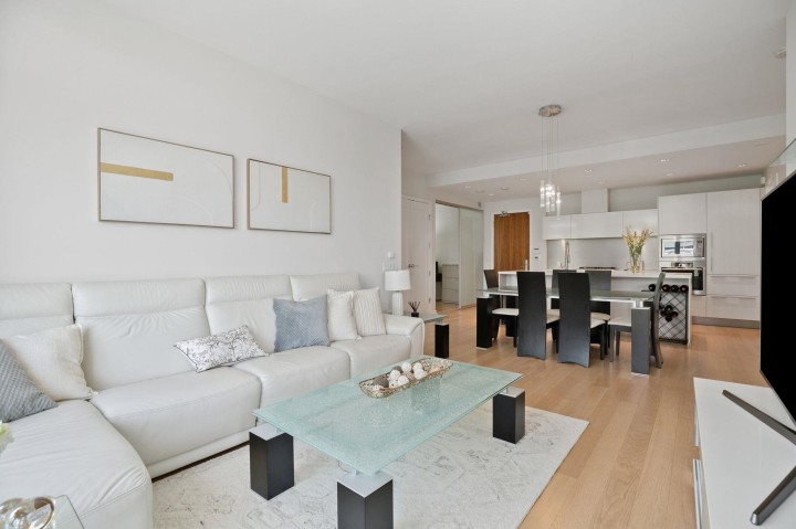 Photo 4 at 302 - 1625 Manitoba Street, False Creek, Vancouver West