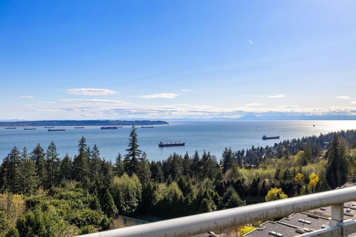 Photo 11 at 701 - 3105 Deer Ridge Drive, Deer Ridge WV, West Vancouver