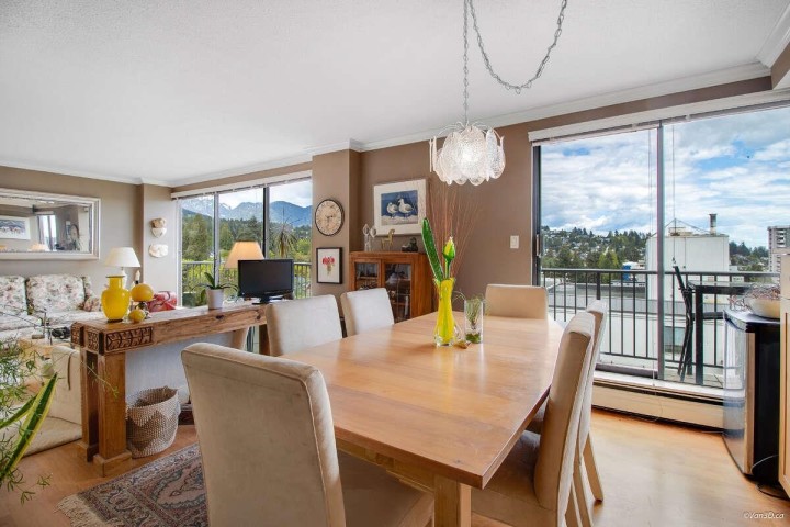 Photo 6 at 903 - 1745 Esquimalt Avenue, Ambleside, West Vancouver