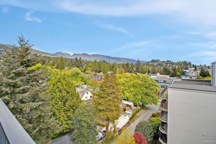 Photo 22 at 903 - 1745 Esquimalt Avenue, Ambleside, West Vancouver