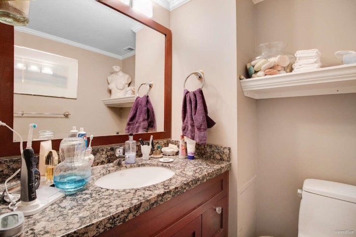 Photo 20 at 903 - 1745 Esquimalt Avenue, Ambleside, West Vancouver