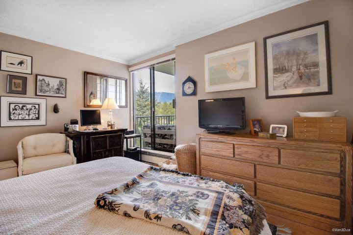 Photo 18 at 903 - 1745 Esquimalt Avenue, Ambleside, West Vancouver