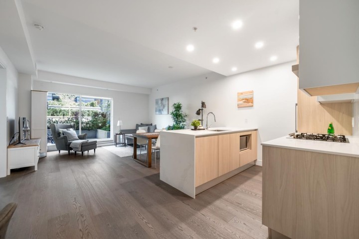 Photo 3 at 103 - 477 W 59 Th Avenue, South Cambie, Vancouver West