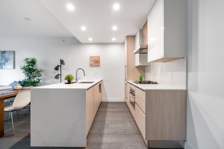 Photo 4 at 103 - 477 W 59 Th Avenue, South Cambie, Vancouver West