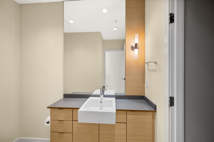 Photo 27 at 2002 - 135 E 17th Street, Central Lonsdale, North Vancouver