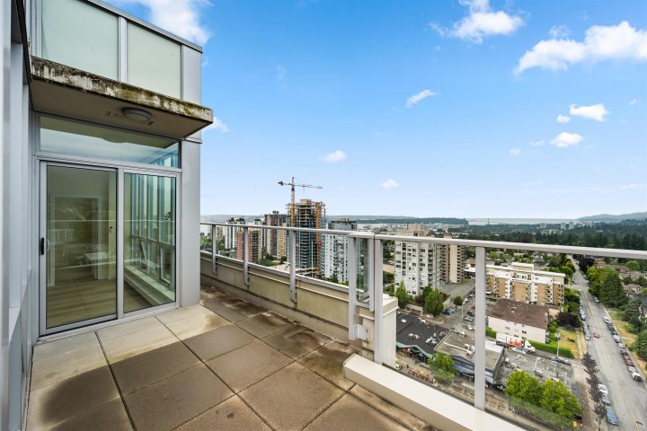 Photo 16 at 2002 - 135 E 17th Street, Central Lonsdale, North Vancouver