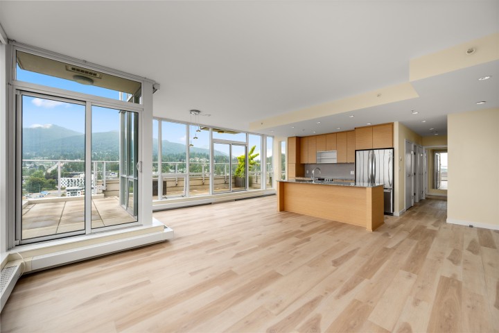 Photo 5 at 2002 - 135 E 17th Street, Central Lonsdale, North Vancouver