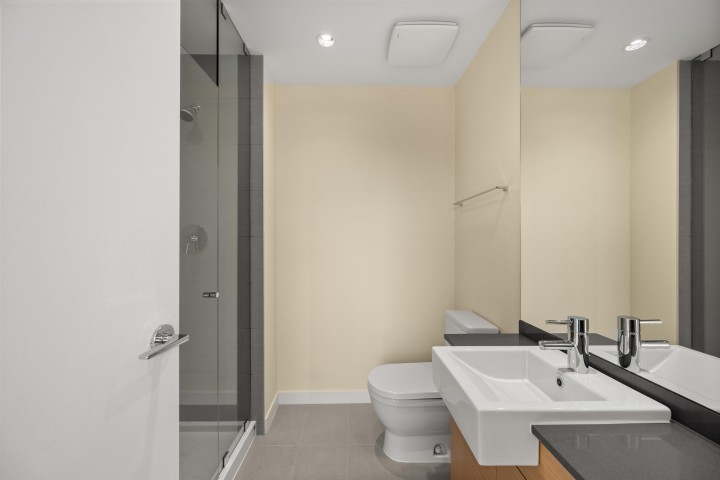 Photo 24 at 2002 - 135 E 17th Street, Central Lonsdale, North Vancouver