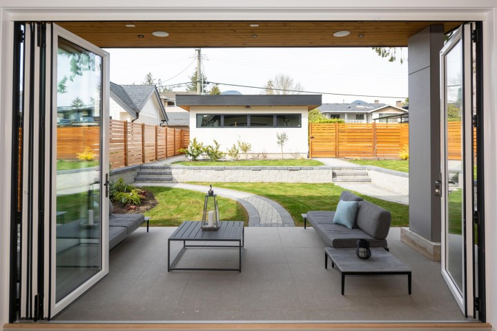 Photo 27 at 732 E 11th Street, Boulevard, North Vancouver