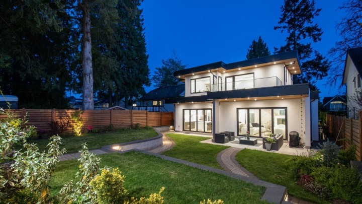 Photo 31 at 732 E 11th Street, Boulevard, North Vancouver