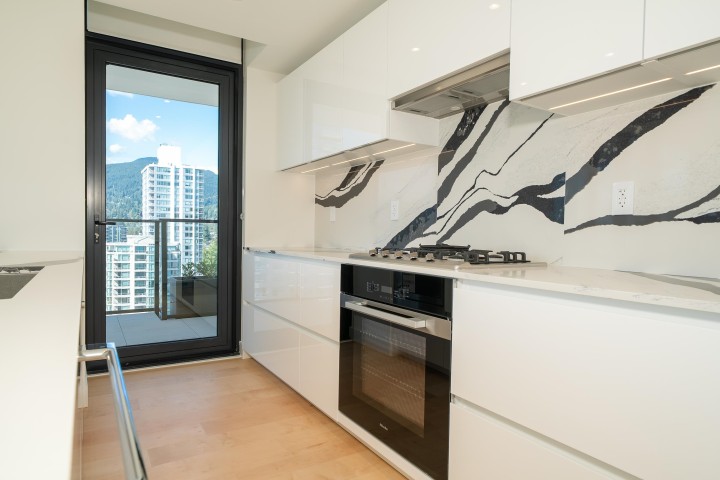 Photo 11 at 1306 - 135 E 13th Street, Central Lonsdale, North Vancouver