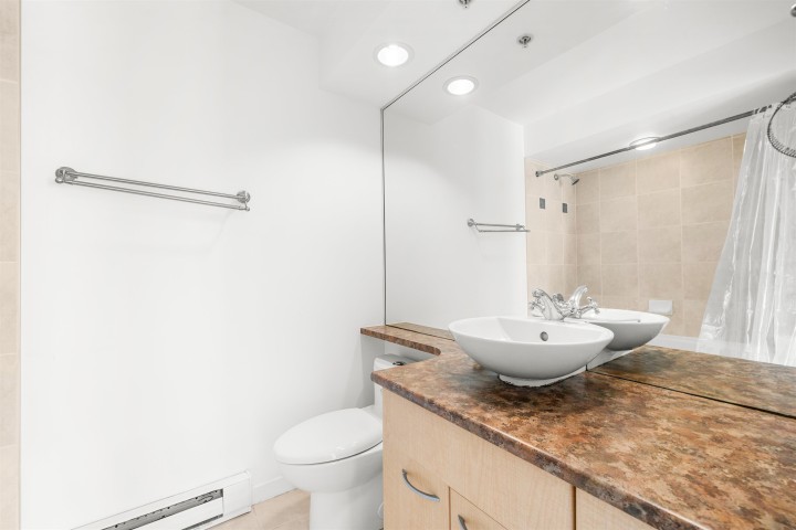 Photo 13 at TH8 - 989 Richards Street, Downtown VW, Vancouver West