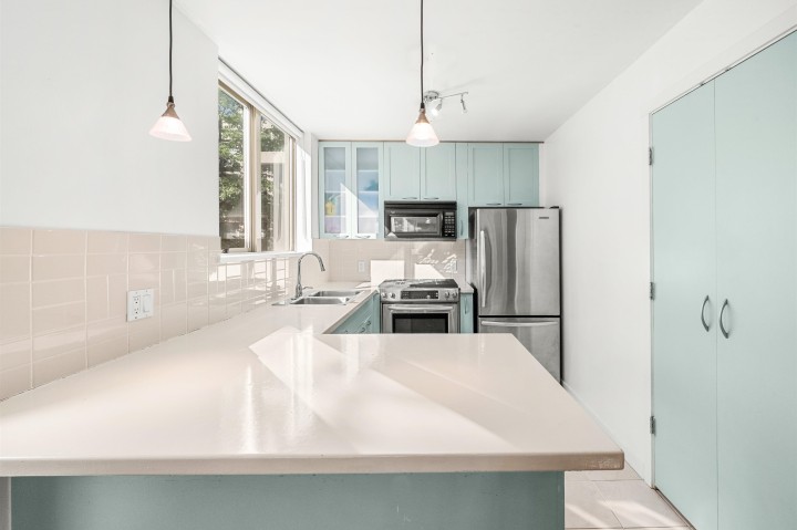 Photo 3 at TH8 - 989 Richards Street, Downtown VW, Vancouver West