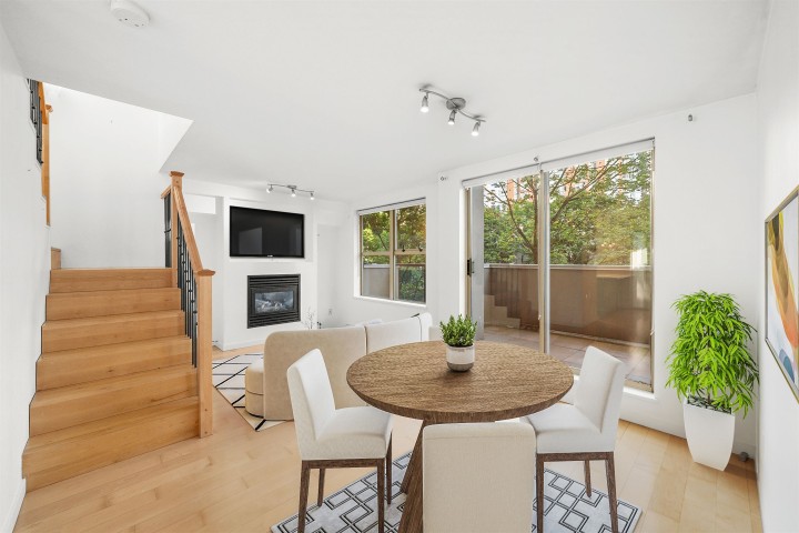 Photo 4 at TH8 - 989 Richards Street, Downtown VW, Vancouver West