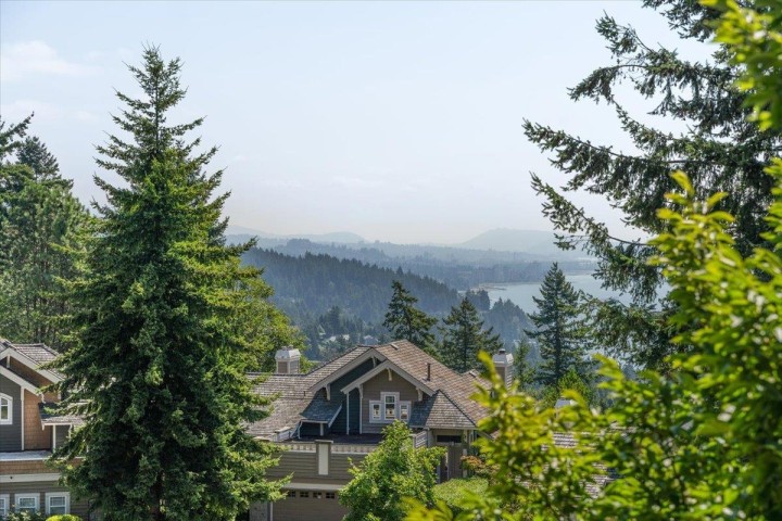 Photo 27 at 4949 Edendale Court, Caulfeild, West Vancouver