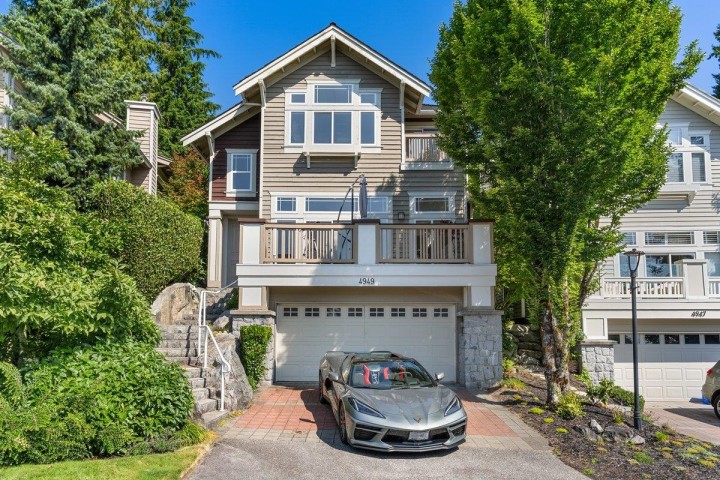 Photo 1 at 4949 Edendale Court, Caulfeild, West Vancouver