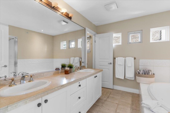 Photo 28 at 4949 Edendale Court, Caulfeild, West Vancouver