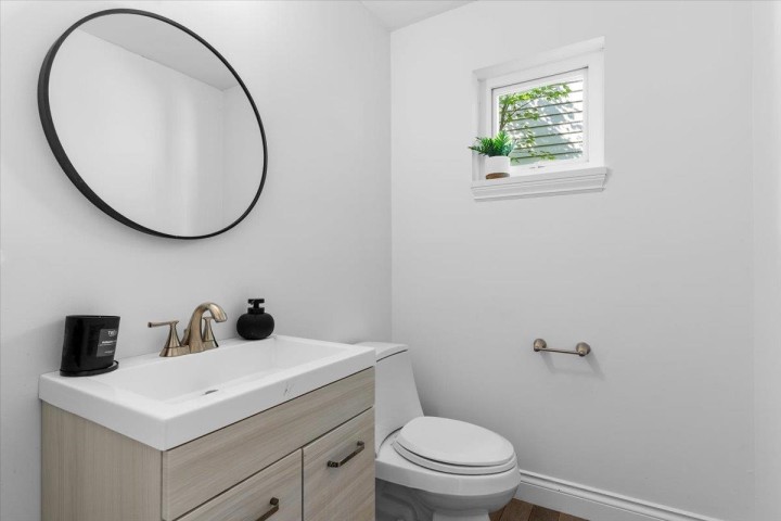 Photo 20 at 4949 Edendale Court, Caulfeild, West Vancouver