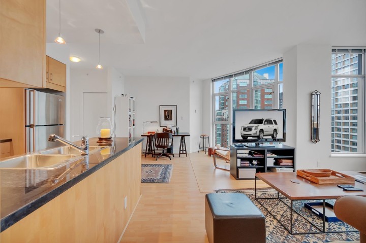 Photo 14 at 1907 - 1050 Smithe Street, West End VW, Vancouver West