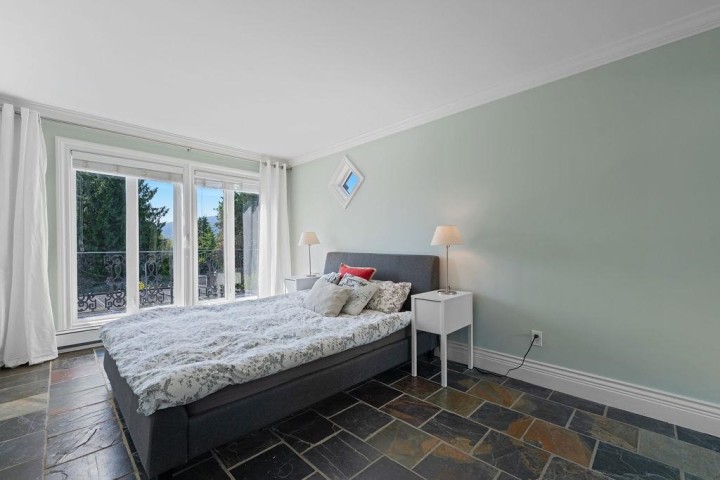 Photo 32 at 284 Sandringham Crescent, Upper Lonsdale, North Vancouver