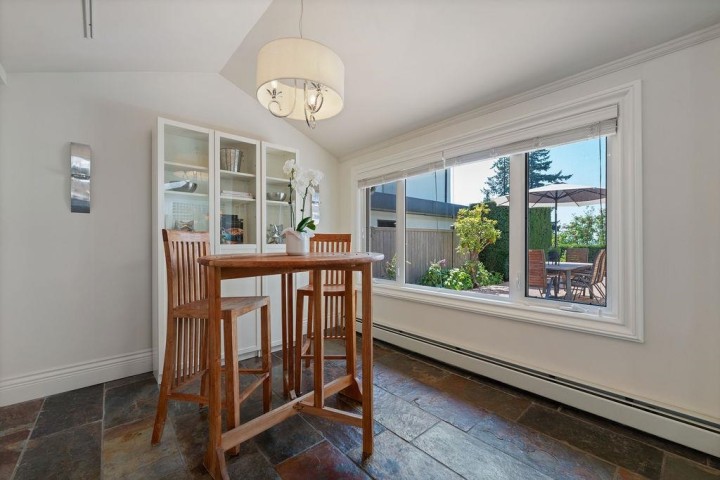 Photo 20 at 284 Sandringham Crescent, Upper Lonsdale, North Vancouver
