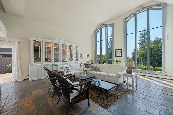 Photo 8 at 284 Sandringham Crescent, Upper Lonsdale, North Vancouver