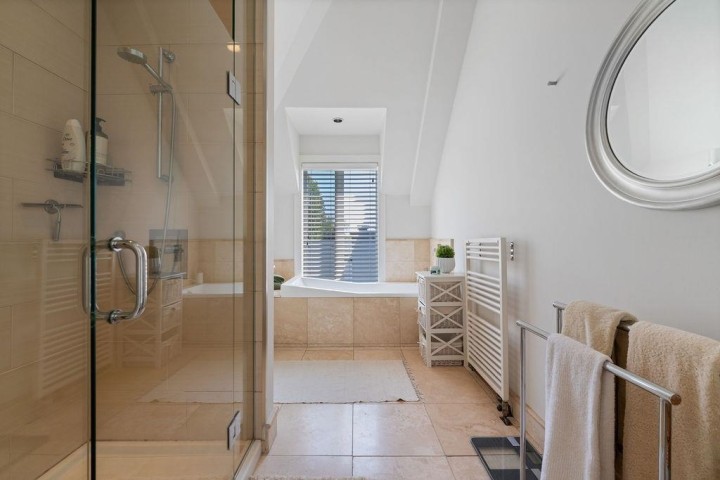 Photo 25 at 284 Sandringham Crescent, Upper Lonsdale, North Vancouver