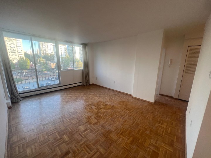 Photo 7 at 501 - 1850 Comox Street, West End VW, Vancouver West