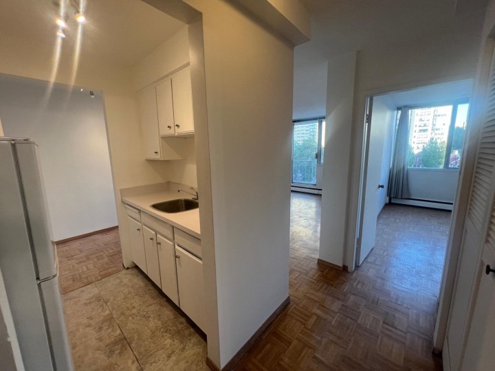 Photo 11 at 501 - 1850 Comox Street, West End VW, Vancouver West