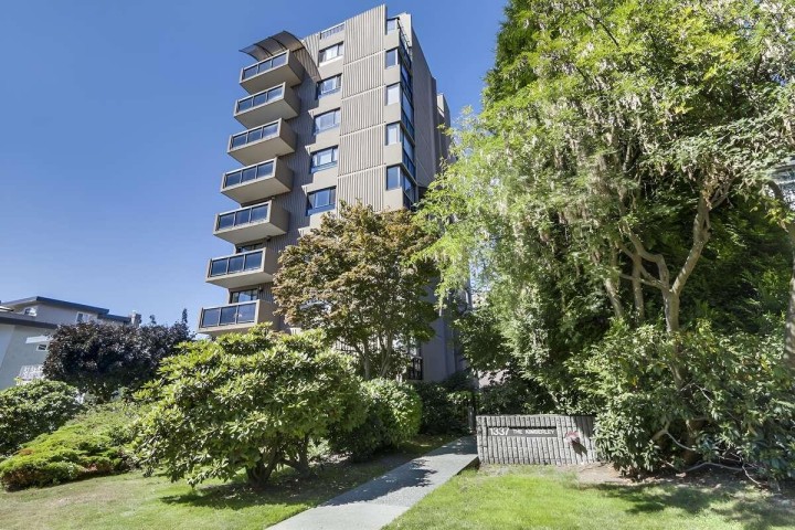 Photo 8 at 801 - 1337 W 10th Avenue, Fairview VW, Vancouver West