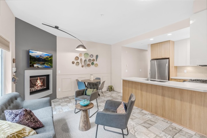 Photo 6 at 460 E 5th Avenue, Mount Pleasant VE, Vancouver East