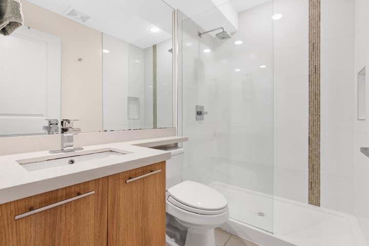 Photo 17 at 460 E 5th Avenue, Mount Pleasant VE, Vancouver East