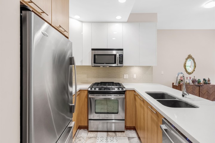 Photo 12 at 460 E 5th Avenue, Mount Pleasant VE, Vancouver East