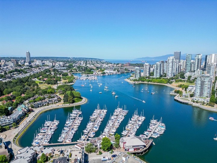 Photo 8 at 500 Starboard Square, False Creek, Vancouver West