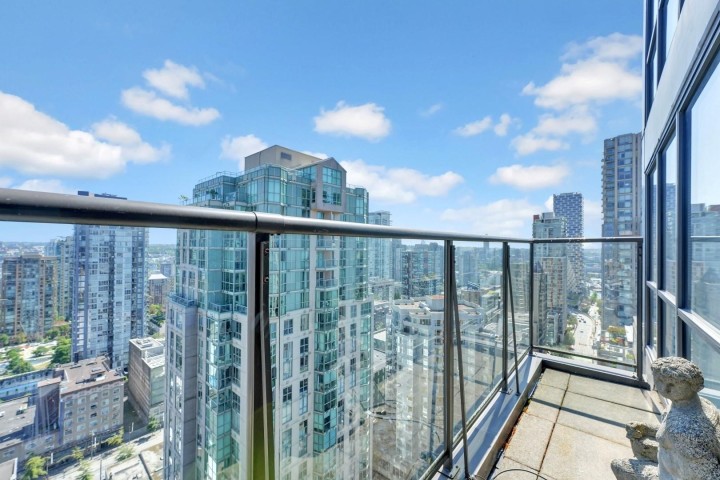 Photo 28 at 2703 - 1189 Howe Street, Downtown VW, Vancouver West