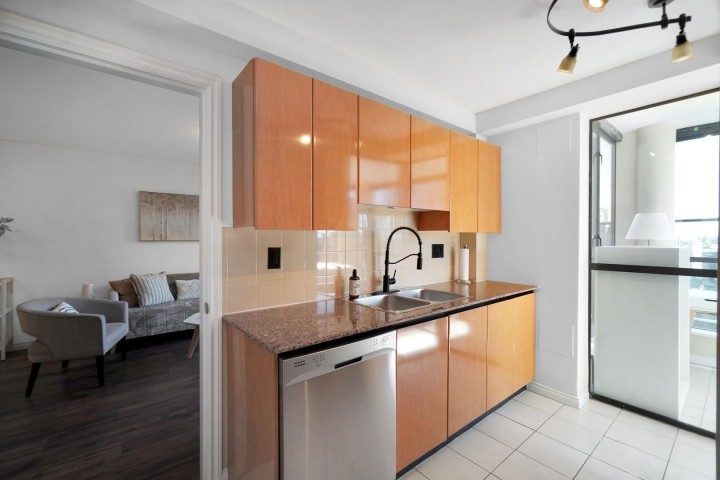 Photo 11 at 2703 - 1189 Howe Street, Downtown VW, Vancouver West