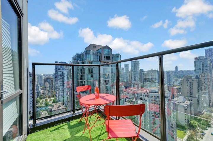 Photo 31 at 2703 - 1189 Howe Street, Downtown VW, Vancouver West