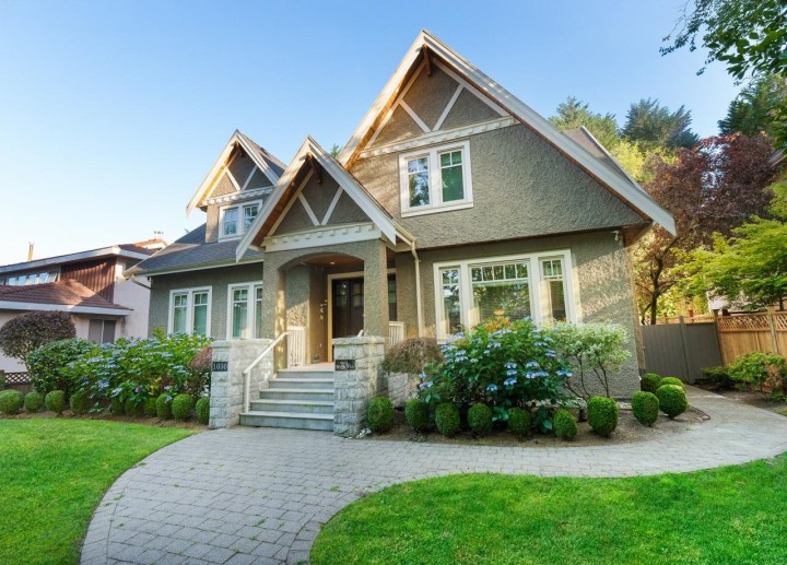 Photo 2 at 1030 W 33rd Avenue, Shaughnessy, Vancouver West