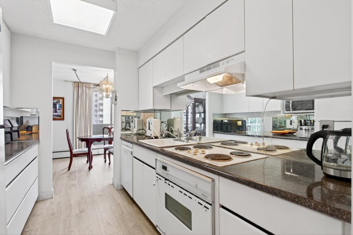 Photo 22 at 508 - 2024 Fullerton Avenue, Pemberton NV, North Vancouver