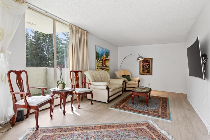 Photo 8 at 508 - 2024 Fullerton Avenue, Pemberton NV, North Vancouver