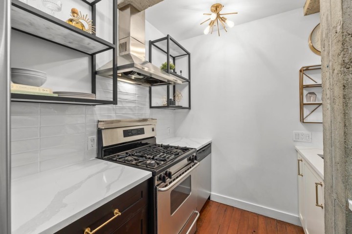 Photo 10 at 412 - 1216 Homer Street, Yaletown, Vancouver West