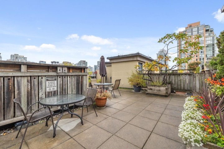 Photo 18 at 412 - 1216 Homer Street, Yaletown, Vancouver West